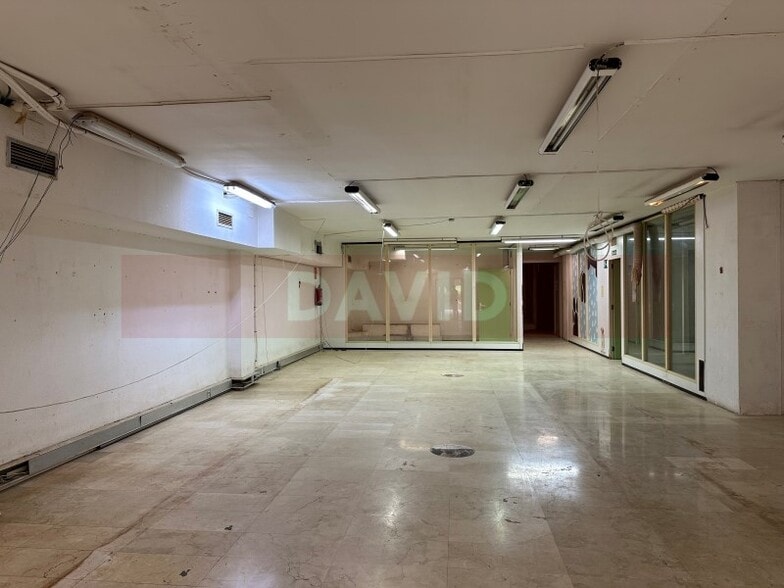 Edificio residencial en Esplugues de Llobregat, Barcelona en venta - Foto del interior - Imagen 3 de 5