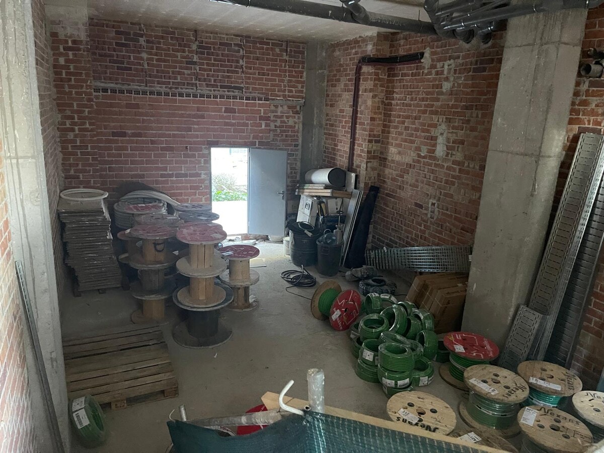 Barcelona, BAR 08038 - Unidad Pta. 02 -  - Foto del interior - Image 1 of 9