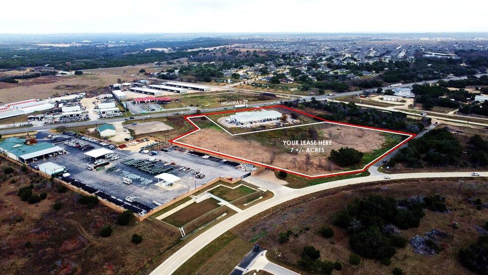 10355 Hwy 29 W, Liberty Hill, TX en alquiler - Vista aérea - Imagen 2 de 2