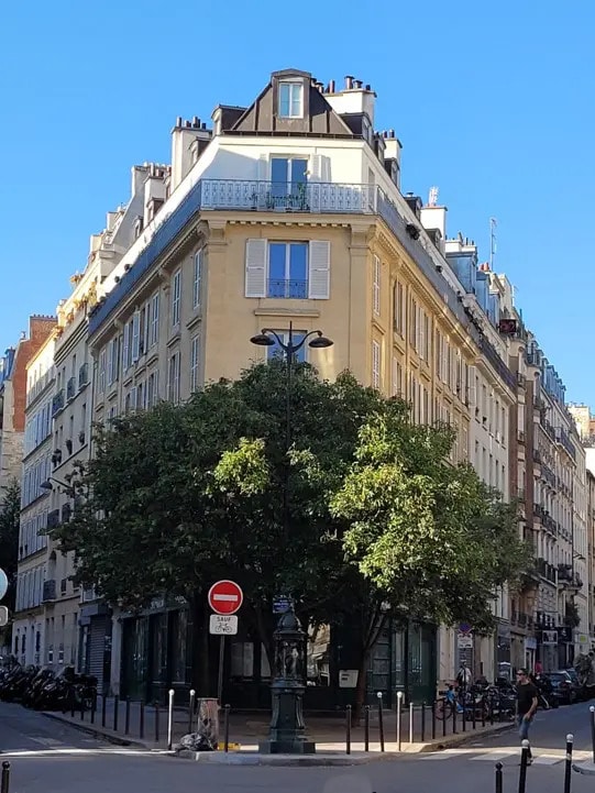 25 Rue Sainte-Isaure, Paris en alquiler Foto del edificio- Imagen 1 de 17