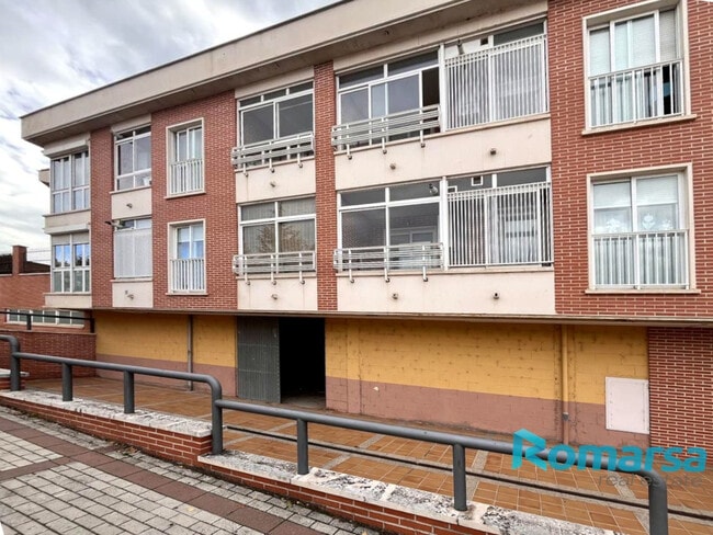 Más detalles de Calle Rejero Lorenzo de Ávila, Ávila - Edificio residencial​ en venta