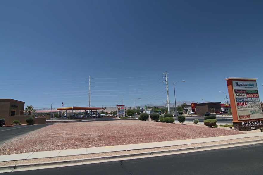 Rainbow and Russell Blvd, Las Vegas, NV en alquiler - Foto del edificio - Imagen 3 de 9