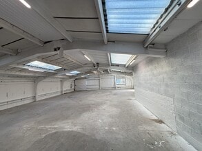 10-10A Leyland Mill Ln, Wigan en alquiler Foto del interior- Imagen 1 de 2