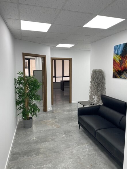 Oficina en València en alquiler - Foto del edificio - Imagen 3 de 13