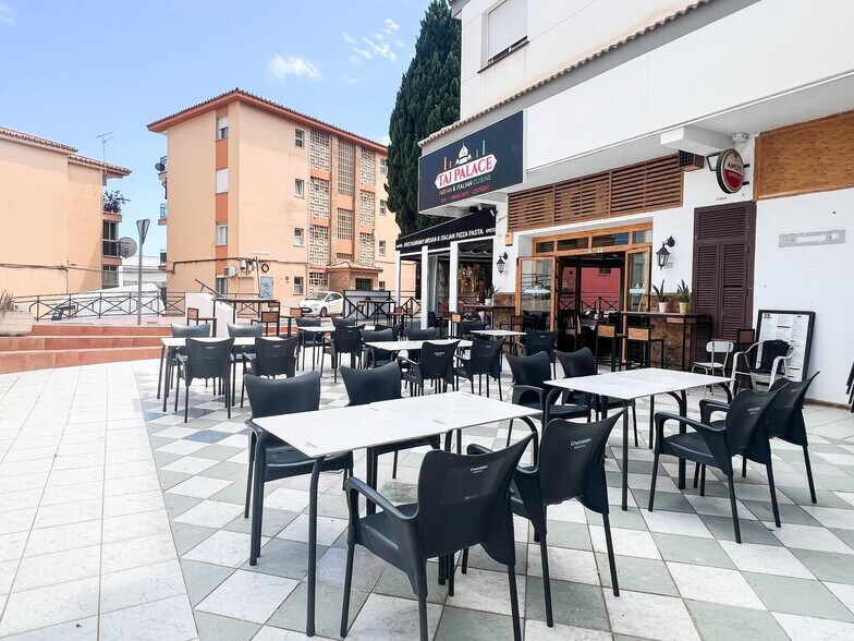 Local en Benalmádena en alquiler - Foto del edificio - Imagen 3 de 24