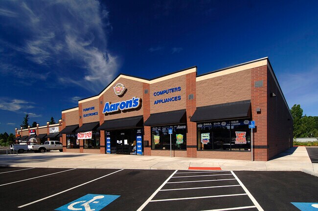 Más detalles de 5765 Commercial St SE, Salem, OR - Local en alquiler