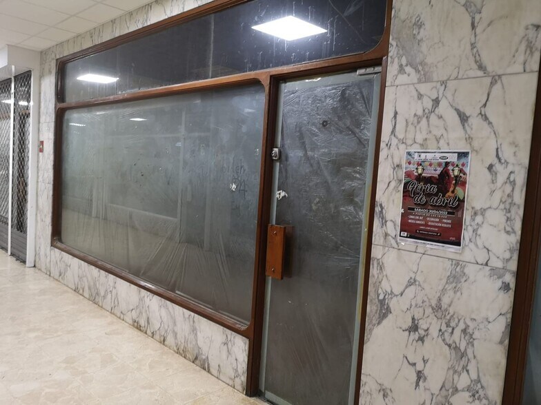 Local en A Estrada, Pontevedra en venta - Foto del edificio - Imagen 3 de 14