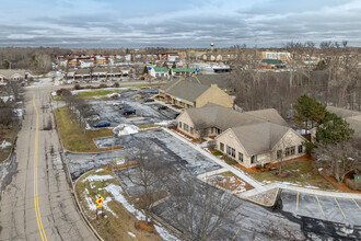 2410 Woodlake Dr, Okemos, MI - VISTA AÉREA  vista de mapa - Image1