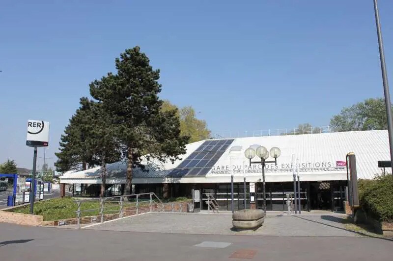 88 Avenue De La Plaine De France, Tremblay-en-France en alquiler - Foto del edificio - Imagen 2 de 6