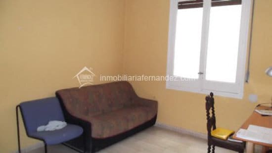 Oficina en Cáceres en alquiler - Foto del edificio - Imagen 3 de 7