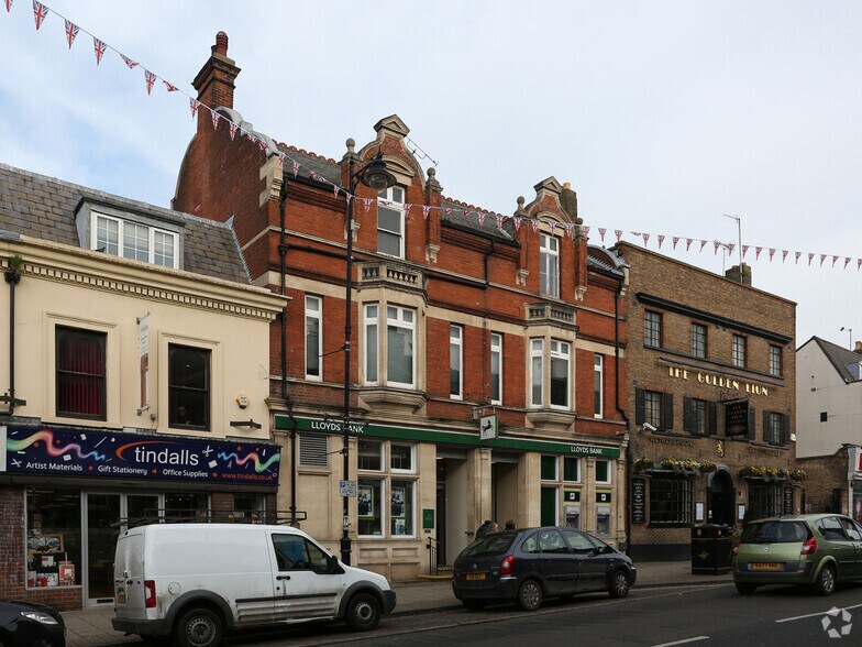 44-48 High St, Newmarket en alquiler - Foto del edificio - Imagen 2 de 6