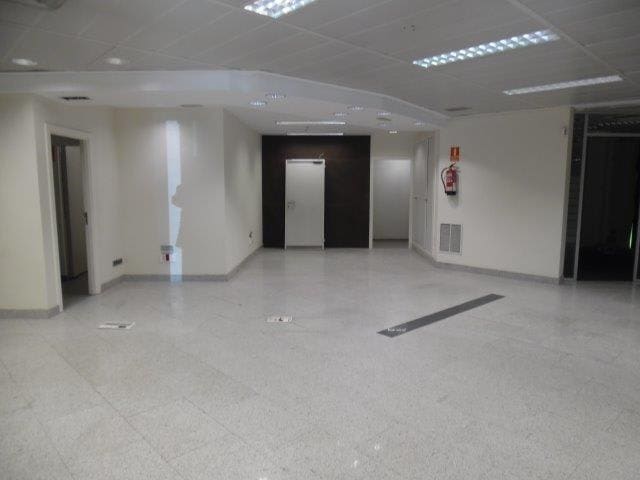 Calle de Castrillo de Aza, 24, Madrid, MAD 28031 - Unidad - -  - Foto del interior - Image 1 of 5