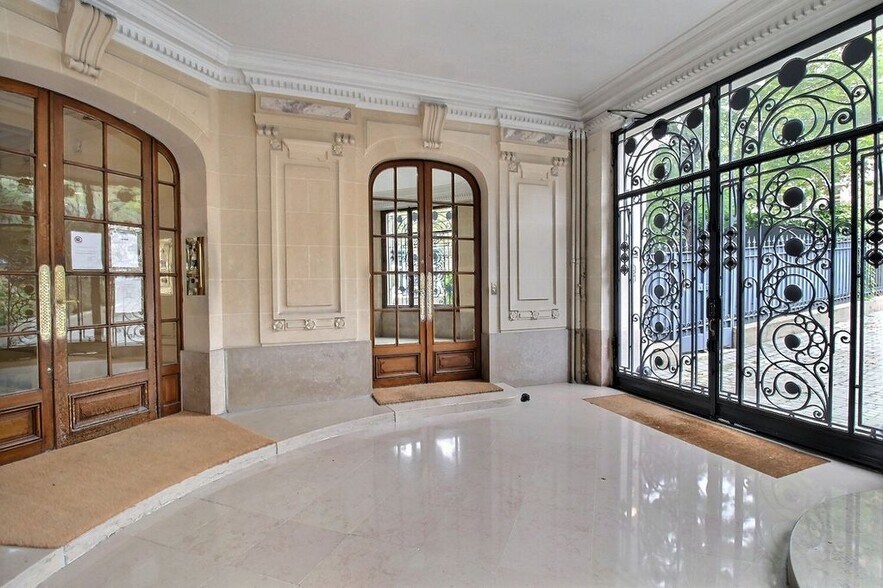 Avenue Du Président Wilson, Paris en alquiler - Vestíbulo - Imagen 3 de 4