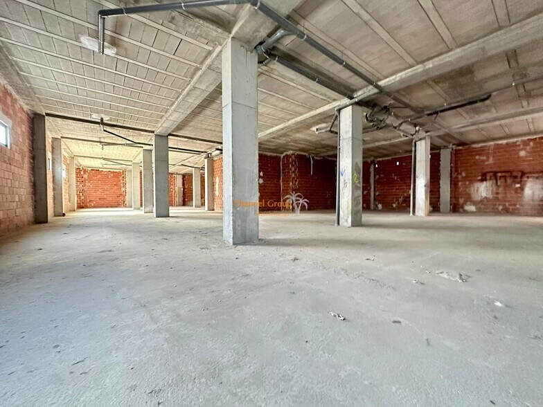 Local en ELX, Alicante en alquiler - Foto del edificio - Imagen 2 de 9