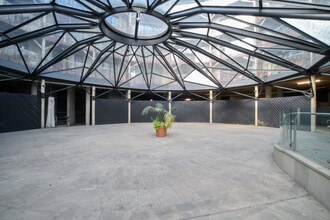 12A Islington Green, London en alquiler Foto del interior- Imagen 2 de 4