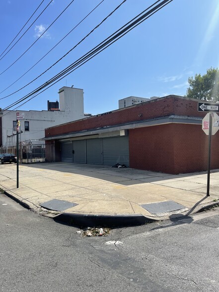 2516 Neptune Ave, Brooklyn, NY en alquiler - Foto del edificio - Imagen 1 de 20