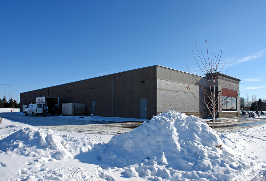 800 Carmichael Rd, Hudson, WI en alquiler - Foto del edificio - Imagen 3 de 4