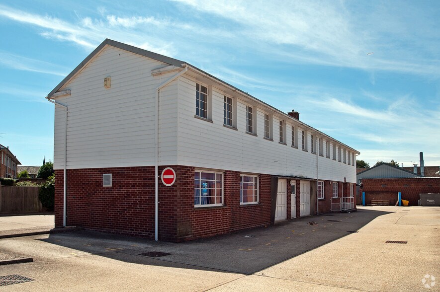 1 Martlets Way, Worthing en alquiler - Foto del edificio - Imagen 3 de 4