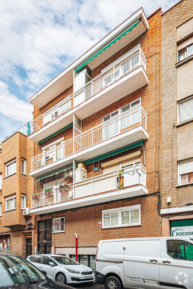 Calle del Elfo, 129, Madrid, Madrid en venta - Foto del edificio - Imagen 2 de 2