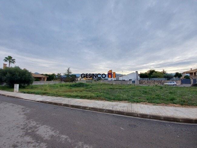 Más detalles de Terreno en alquiler