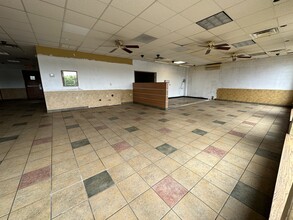 4400 Old William Penn Hwy, Monroeville, PA en alquiler Foto del interior- Imagen 2 de 9