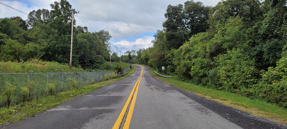 Bevans Industrial, Paw Paw, WV en venta - Foto del edificio - Imagen 2 de 6