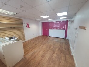 1-7 Bankfield Rd, Huddersfield en alquiler Foto del interior- Imagen 2 de 2
