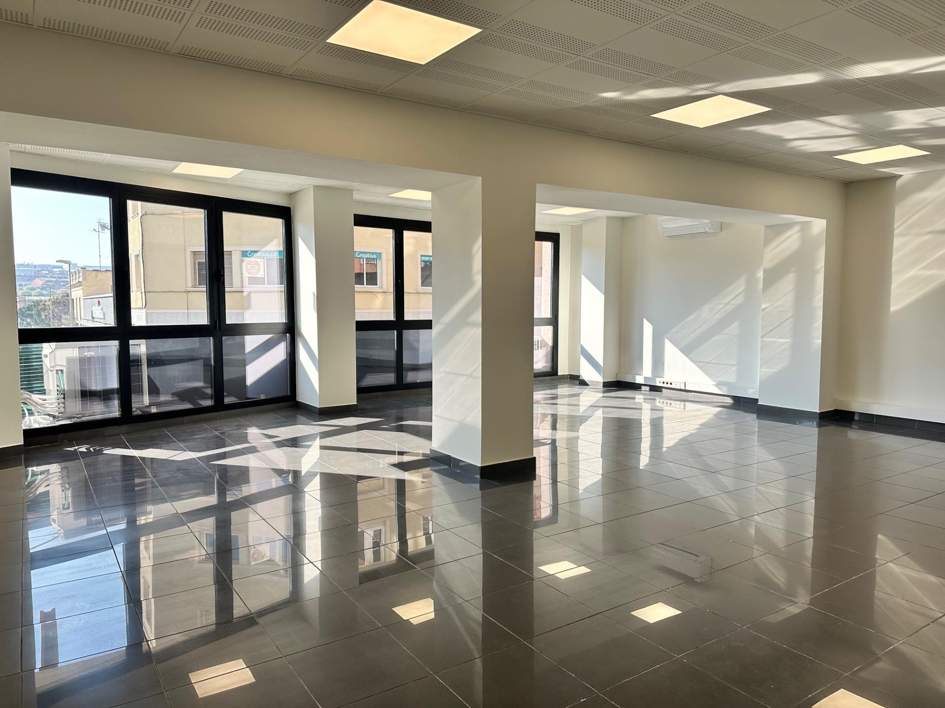 Local en Manresa, Barcelona en alquiler Foto del interior- Imagen 1 de 8