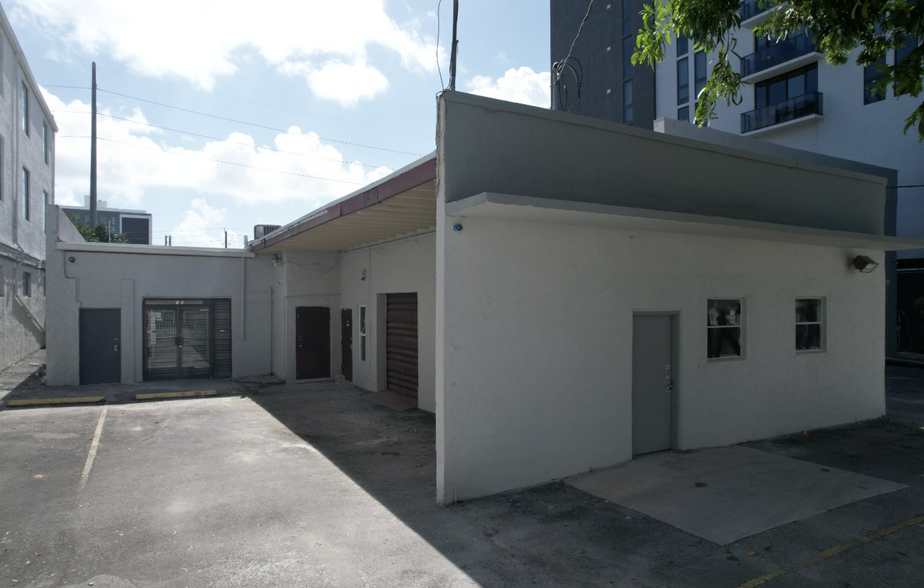 128 NW 25th St, Miami, FL en venta - Foto del edificio - Imagen 1 de 9