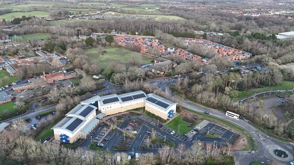 Northway Ln, Tewkesbury en alquiler - Foto del edificio - Imagen 3 de 13