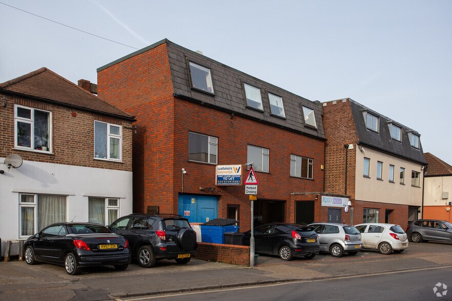 135 Red Lion Rd, Surbiton en venta - Foto principal - Imagen 1 de 4