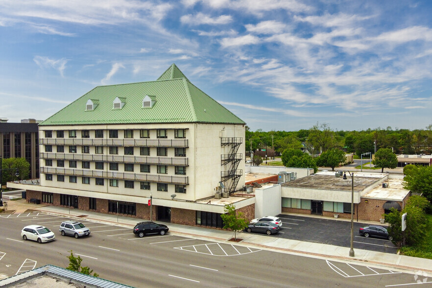 330 W Gray St, Norman, OK en alquiler - Foto del edificio - Imagen 3 de 6