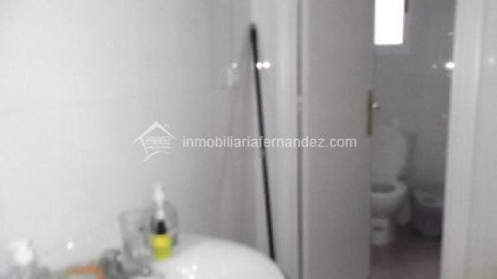 Local en Cáceres en venta - Foto del edificio - Imagen 3 de 7