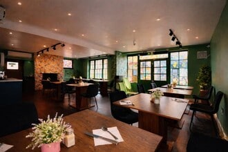 11 Sun St, Waltham Abbey en alquiler Foto del interior- Imagen 2 de 13