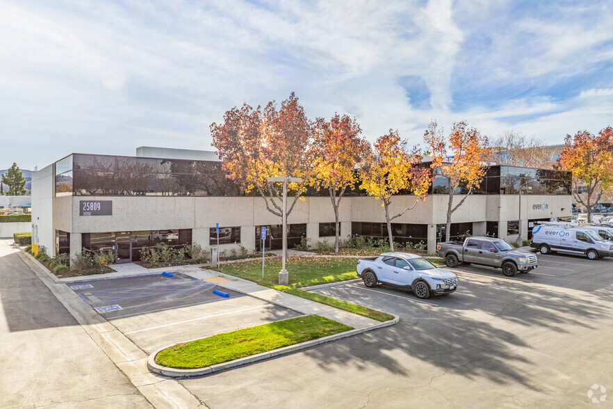 25809 Business Center Dr, Redlands, CA en alquiler - Foto del edificio - Imagen 1 de 8