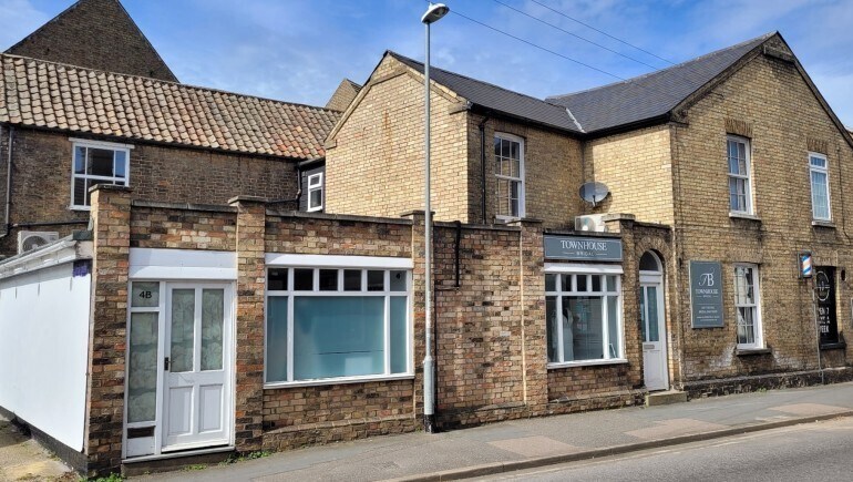 4A Church St, St Neots en venta - Foto del edificio - Imagen 1 de 4