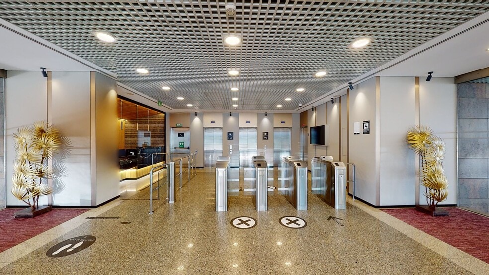 Calle Federico Mompou, 5, Madrid, Madrid en alquiler - Matterport 3D Scan - Imagen 2 de 12