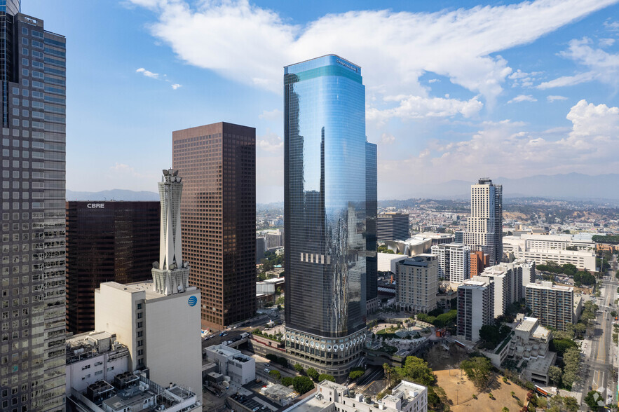 350 S Grand Ave, Los Angeles, CA en alquiler - Foto del edificio - Imagen 2 de 8