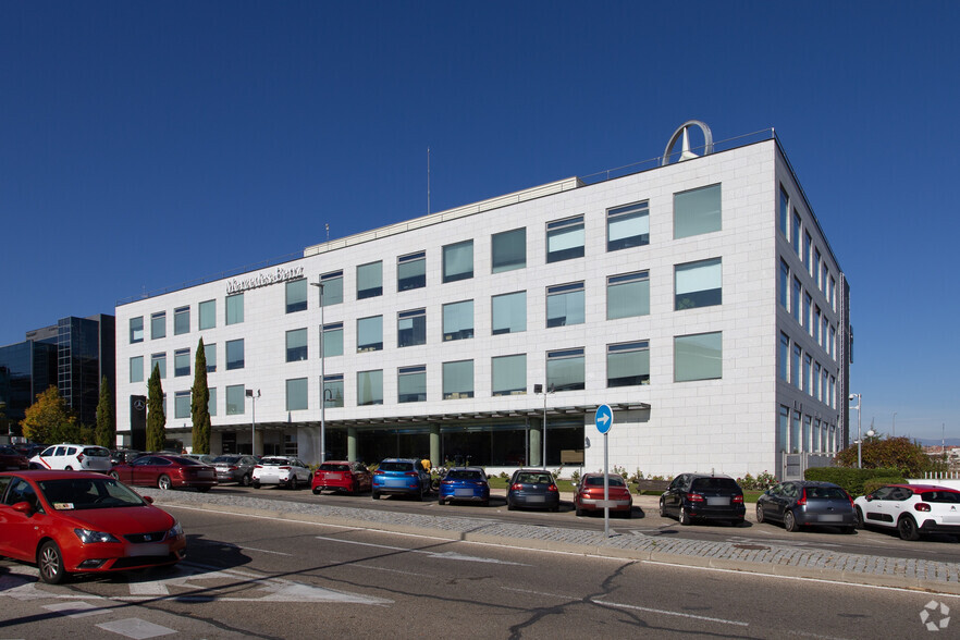 Avenida De Bruselas, 30, Alcobendas, Madrid en alquiler - Foto del edificio - Imagen 2 de 2