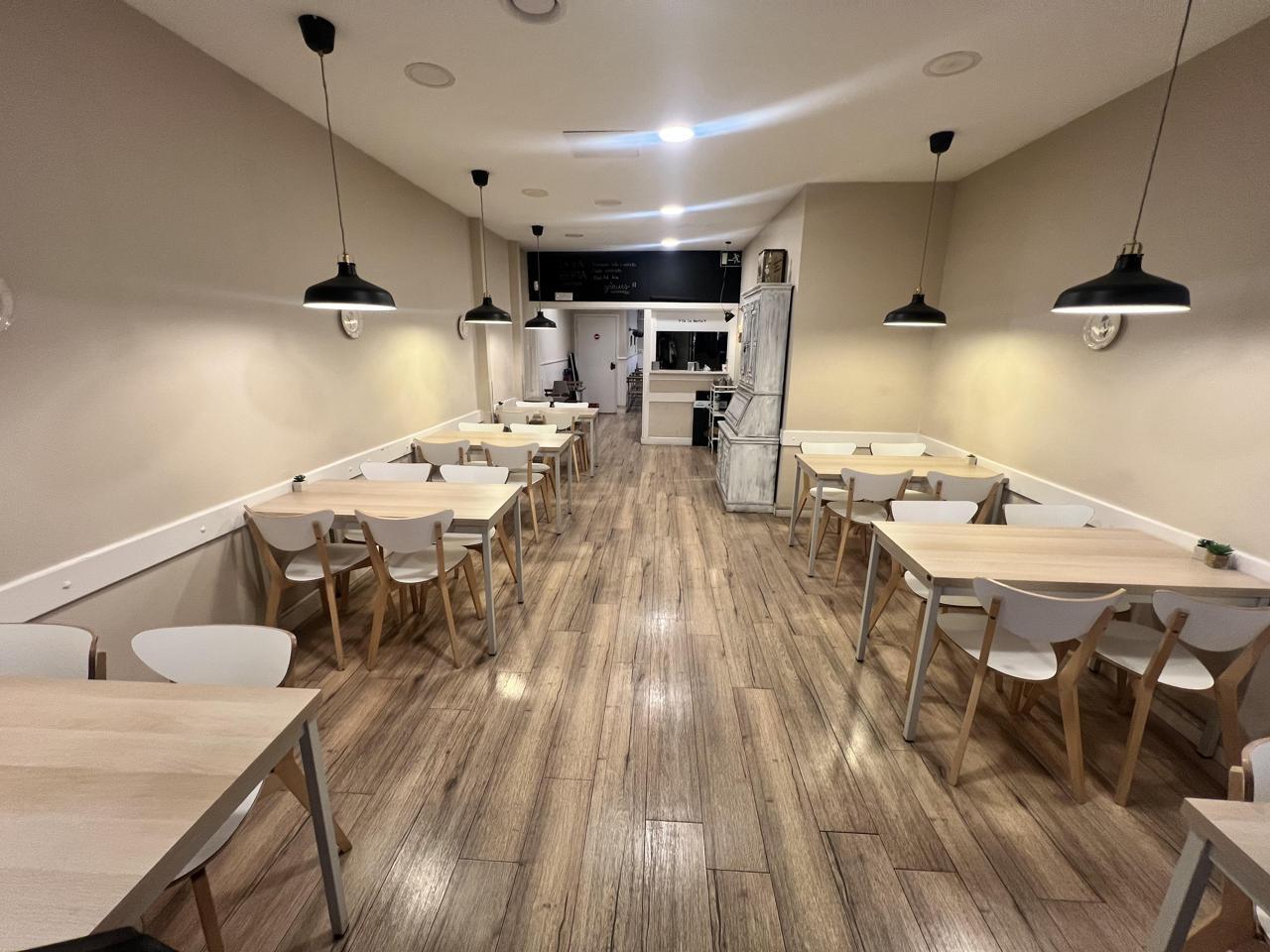 Local en Badalona, Barcelona en alquiler Foto principal- Imagen 1 de 3