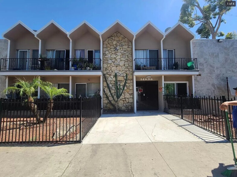 14696 Rayen St, Panorama City, CA en venta - Foto del edificio - Imagen 1 de 12