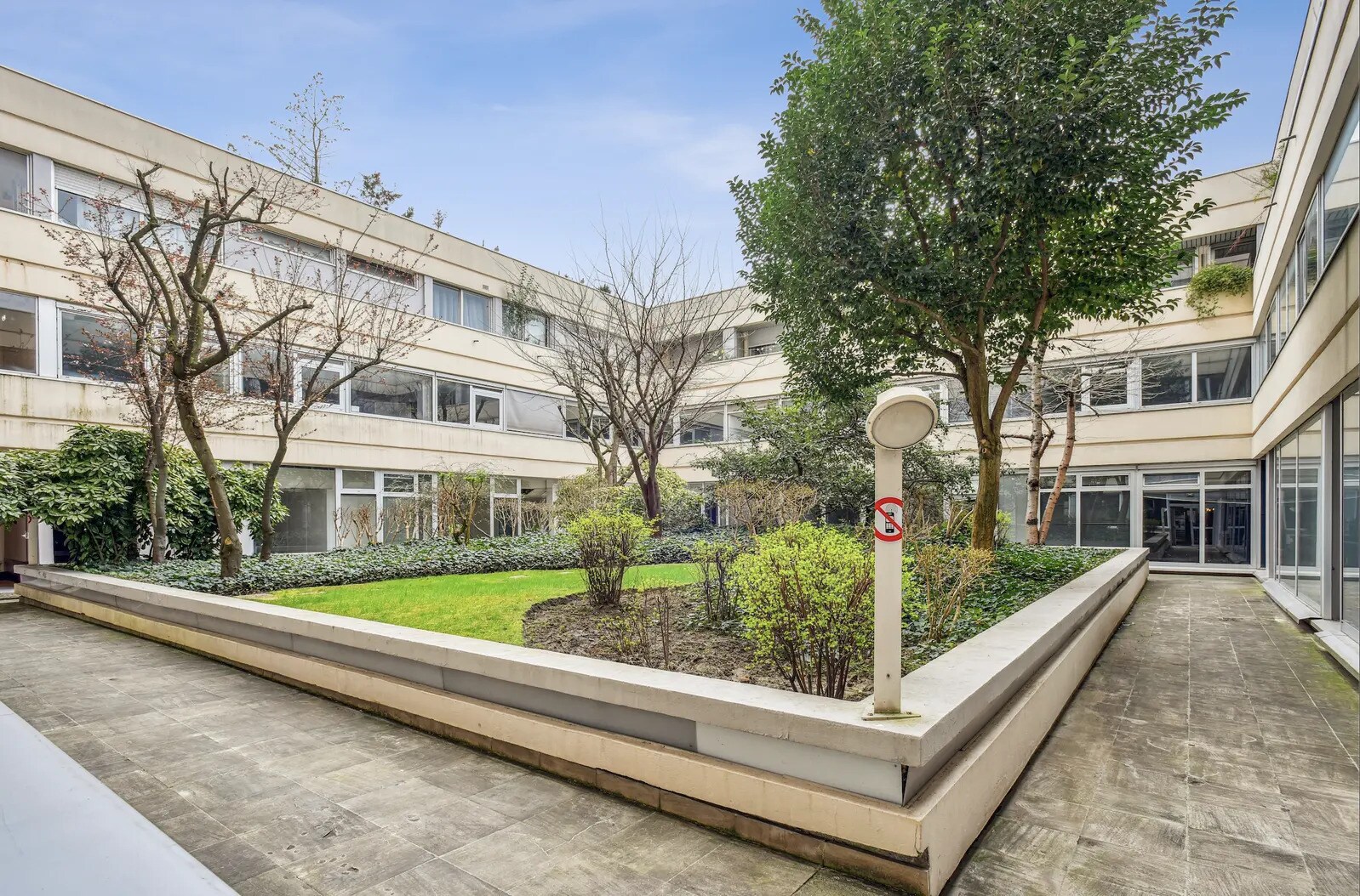 118 Rue De Vaugirard, Paris en venta Foto del edificio- Imagen 1 de 8