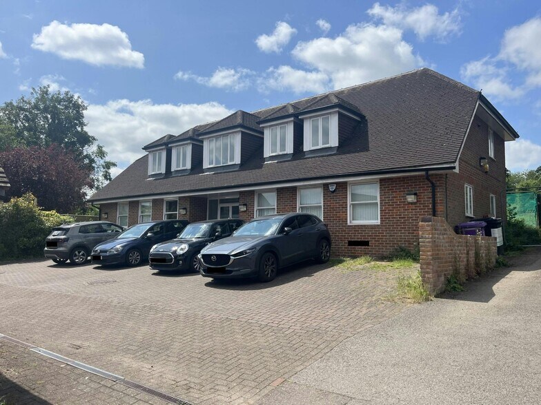 High St, Great Missenden en venta - Foto del edificio - Imagen 2 de 9