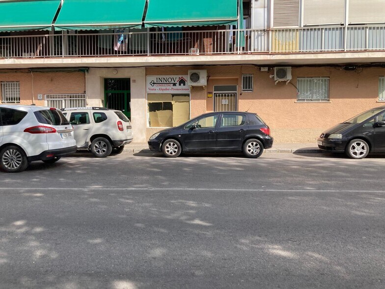 Local en Aranjuez, Madrid en alquiler - Foto del edificio - Imagen 1 de 4