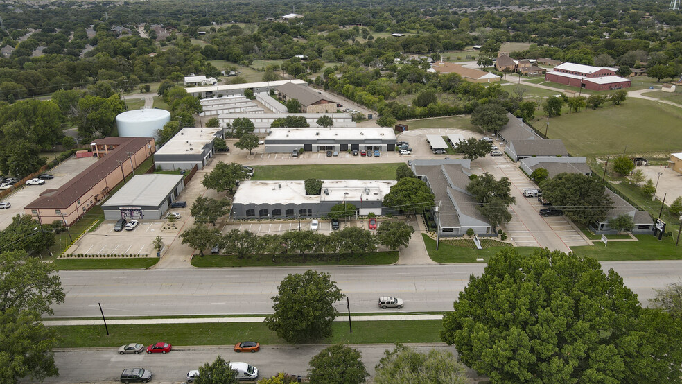 4734 Benbrook Blvd, Benbrook, TX en alquiler - Foto del edificio - Imagen 1 de 17