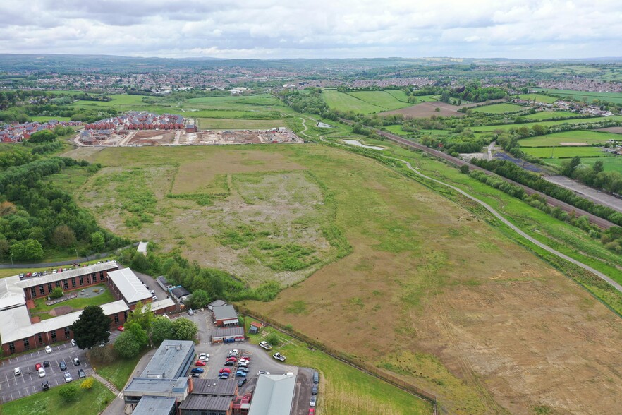 The Avenue, Wingerworth en venta - Foto del edificio - Imagen 3 de 12