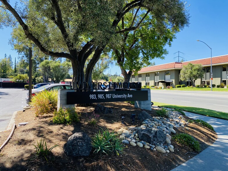 16795 Lark Ave, Los Gatos, CA en alquiler - Foto del edificio - Imagen 3 de 8