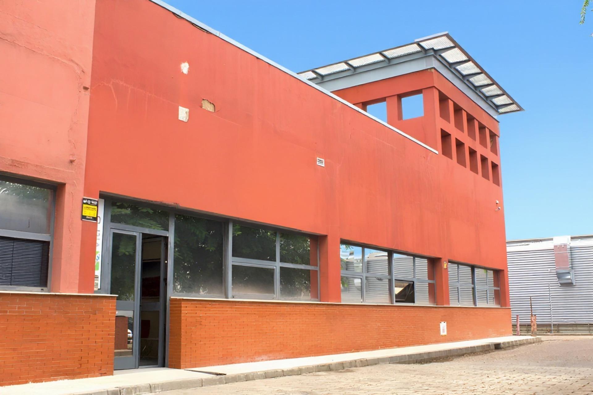Calle Luis Fuentes Bejarano, 60, Sevilla, Sevilla en venta Foto del edificio- Imagen 1 de 31