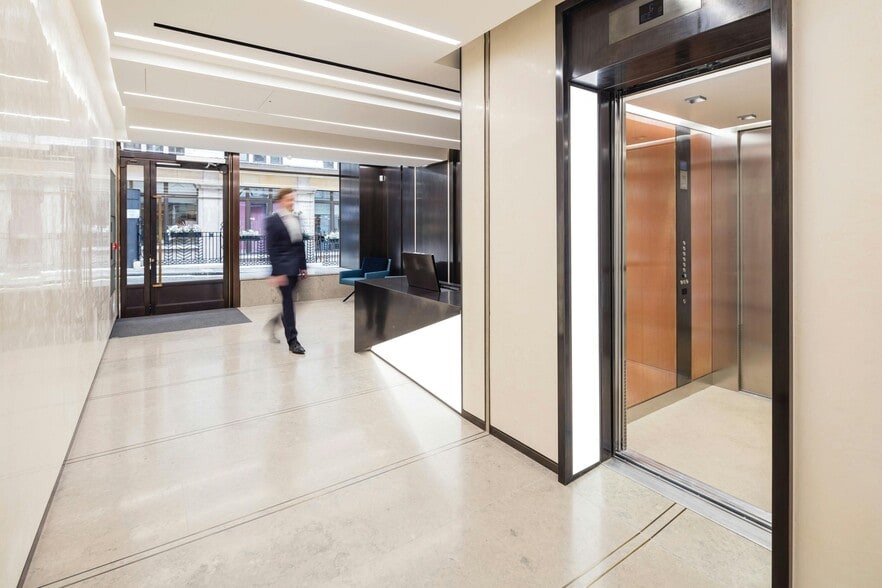 25-26 Bury St, London en alquiler - Foto del edificio - Imagen 3 de 9