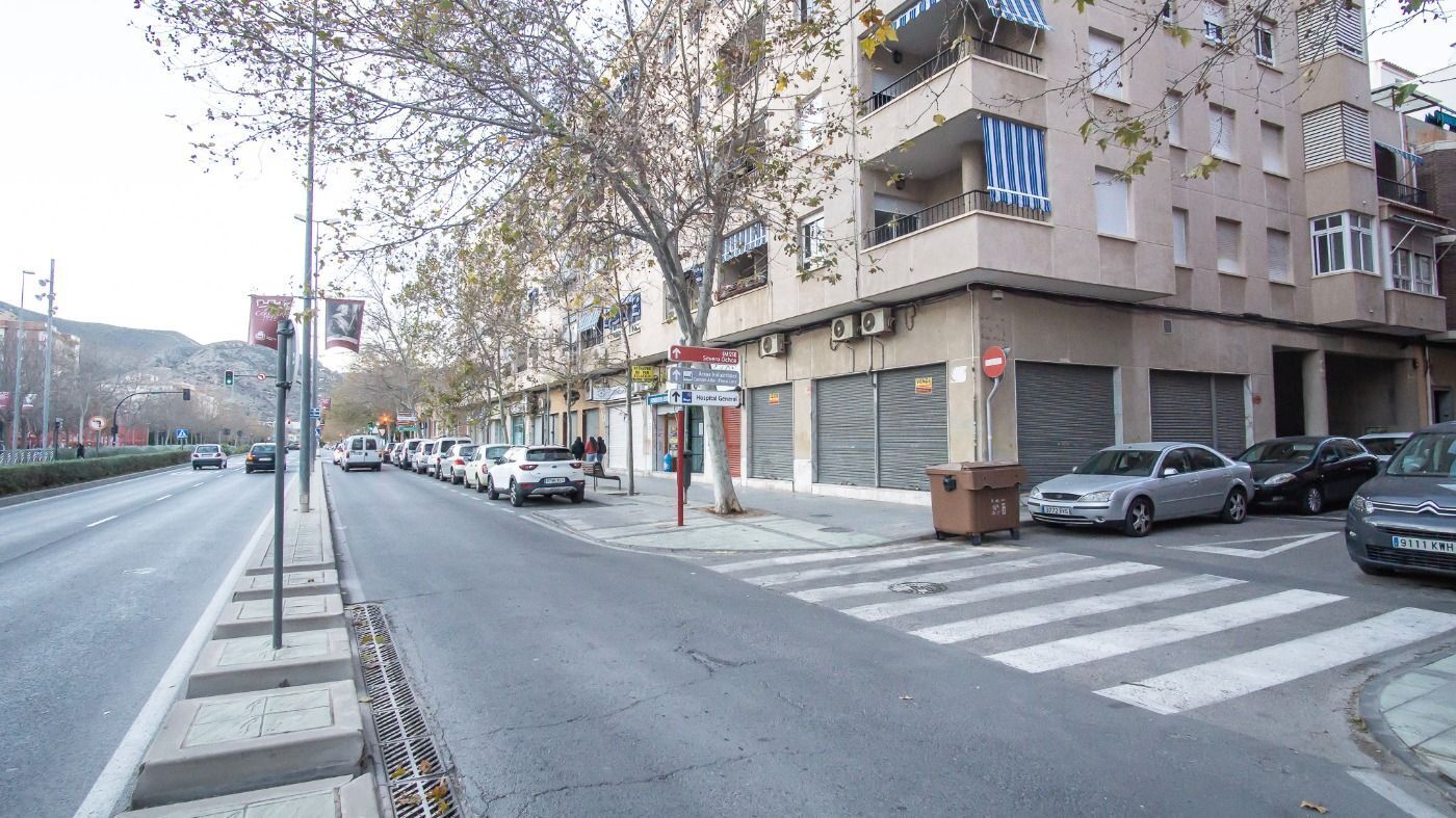 Local en Elda, Alicante en venta Foto del edificio- Imagen 1 de 7